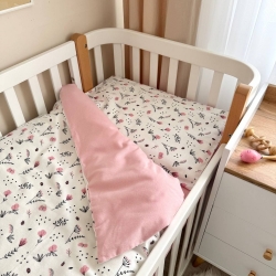 Set lenjerie de pat pentru pătuț bebeluși 3 piese Crenguțe roz